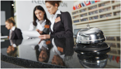 kiến trong phòng khách sạn